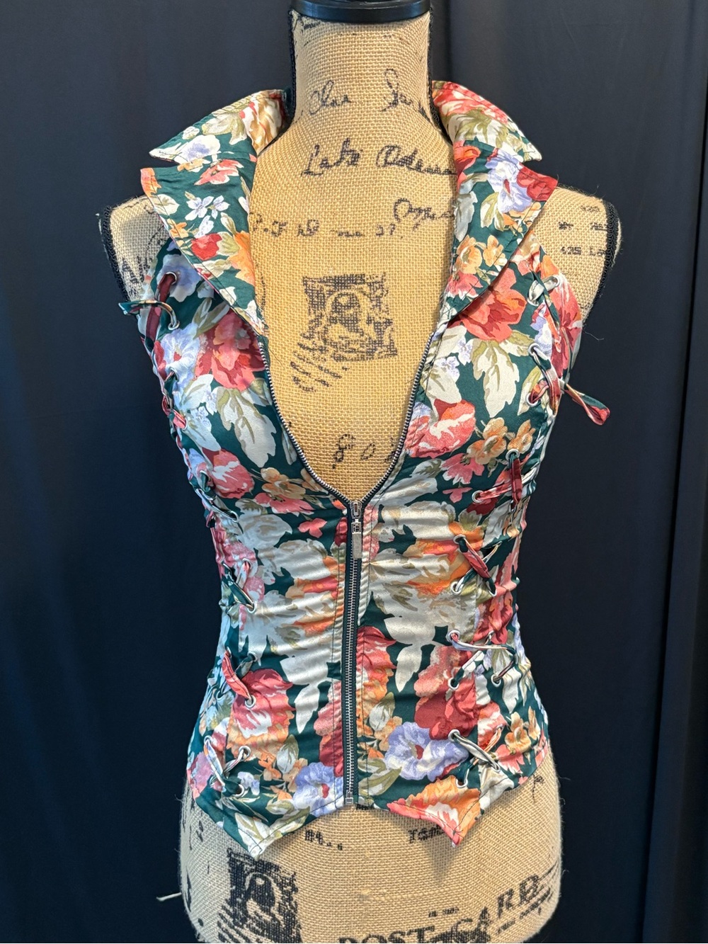 Discovery Floral Green Pink Sleeveless Zip Front Vest